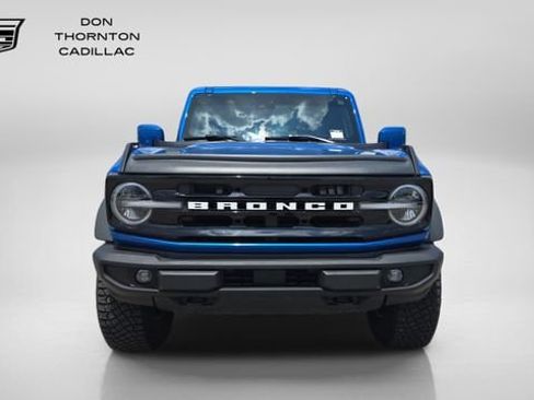 Used 2024 Ford Bronco Outer Banks AWD/4WD image 8