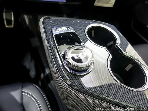 New 2026 Cadillac Optiq Sport 1 w/ LPO, Floor Liner Package image 20