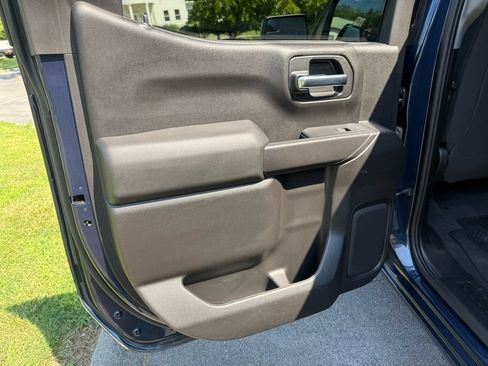 Used 2020 Chevrolet Silverado 1500 Custom w/ Custom Value Package RWD image 25