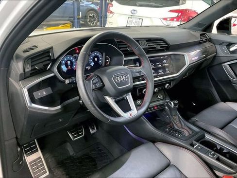 Certified 2025 Audi Q3 2.0T Premium Plus w/ Premium Plus Package image 14