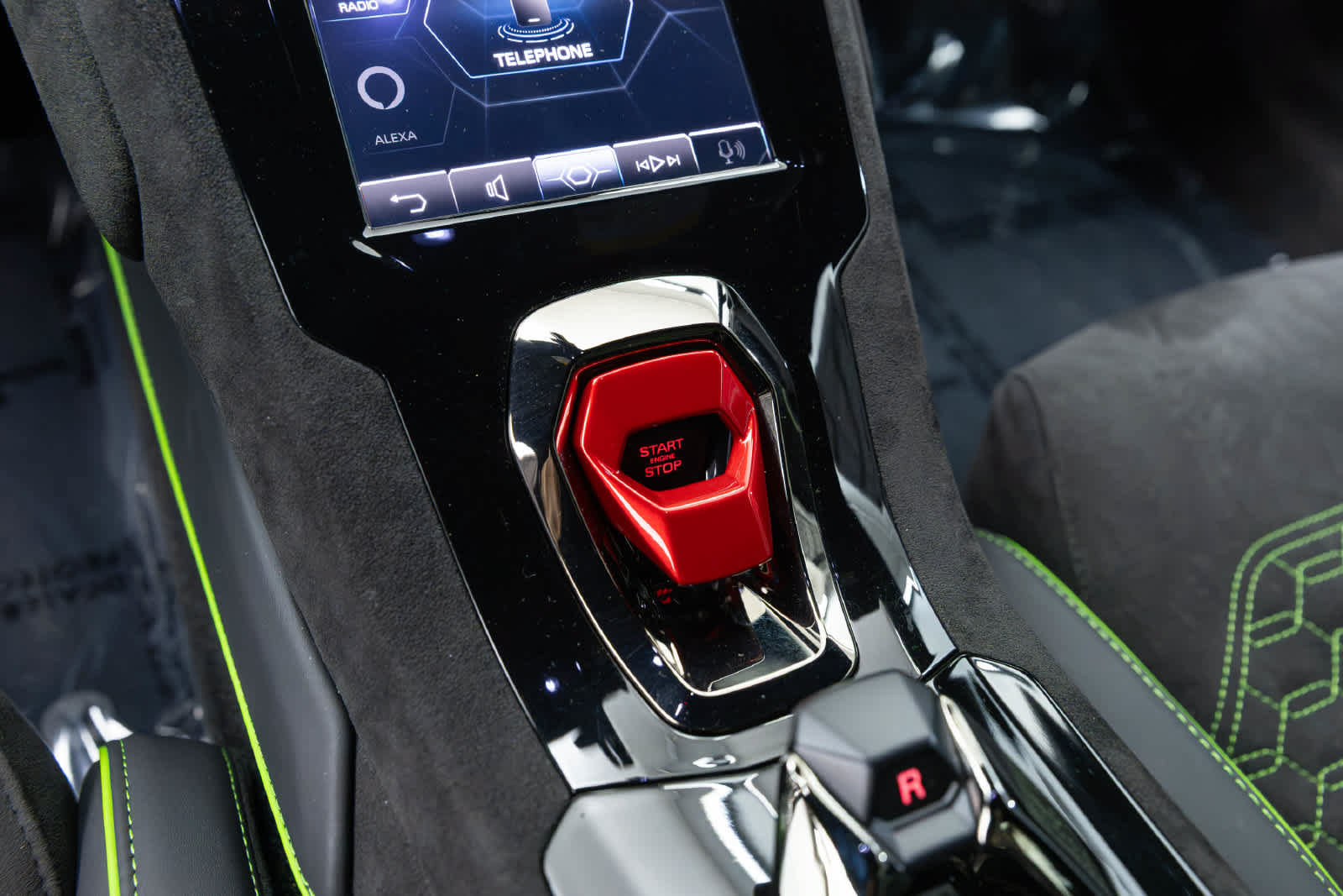 Used 2023 Lamborghini Huracan Tecnica RWD image 11