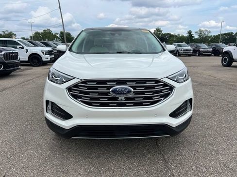 Certified 2024 Ford Edge Titanium w/ Equipment Group 301A AWD/4WD image 2