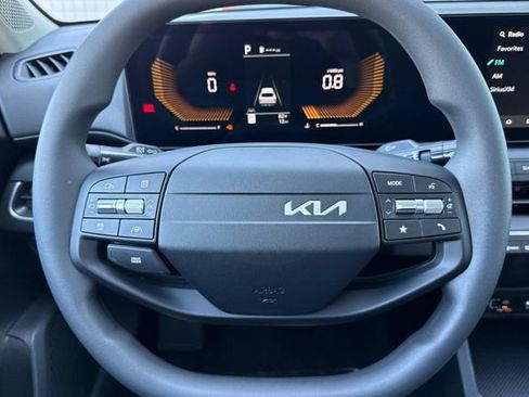 New 2026 Kia K4 FWD image 26