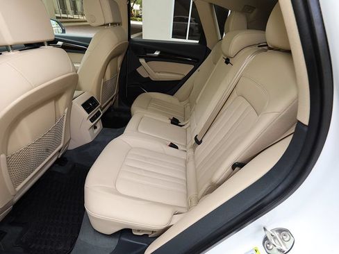 Used 2018 Audi Q5 2.0T Premium Plus AWD/4WD image 31