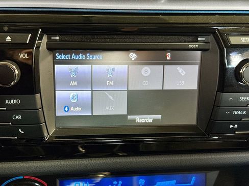 Used 2016 Toyota Corolla S FWD image 18