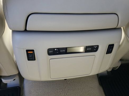 Used 2015 INFINITI QX80 4WD image 17