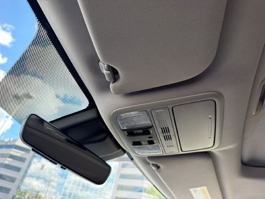 Used 2018 Honda Odyssey EX-L image 32