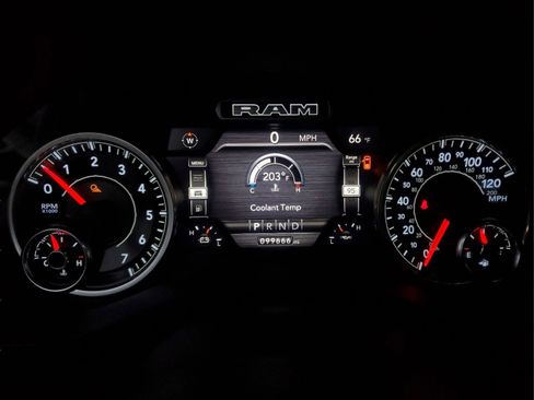 Certified 2020 RAM 1500 Laramie image 27