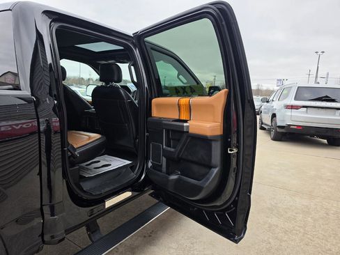 Used 2016 Ford F150 Limited image 13