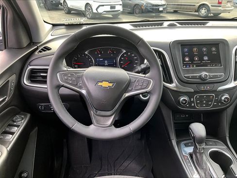 Used 2024 Chevrolet Equinox LT w/ LPO, Floor Liner Package image 17