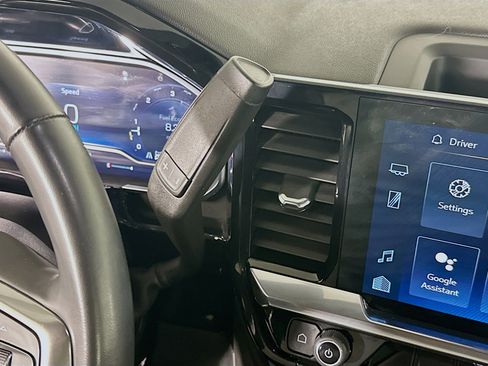 Used 2023 Chevrolet Silverado 1500 LT image 23