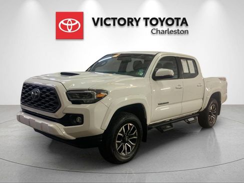 Used 2023 Toyota Tacoma TRD Sport w/ Technology Package AWD/4WD image 1