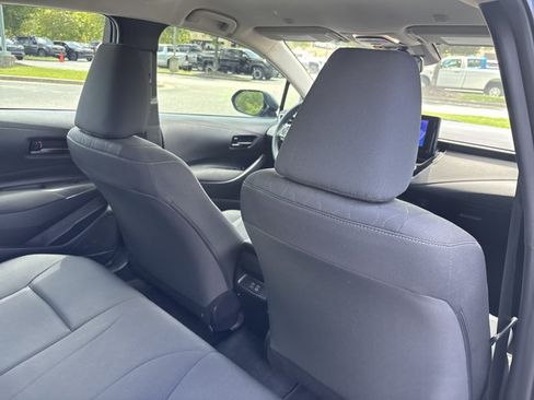 Used 2025 Toyota Corolla LE FWD image 22