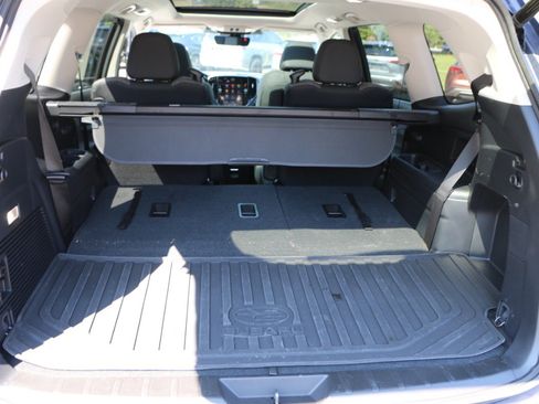 Used 2025 Subaru Ascent Onyx Edition w/ Onyx Package AWD/4WD image 30