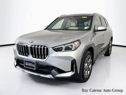 Used 2023 BMW X1 xDrive28i w/ Convenience Package AWD/4WD image 3