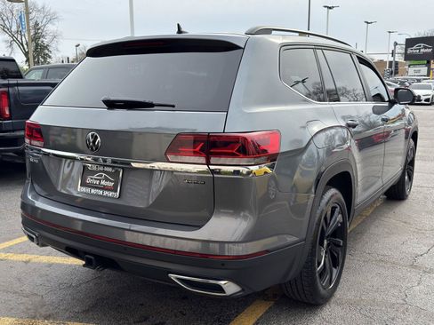 Used 2023 Volkswagen Atlas SE AWD/4WD image 11