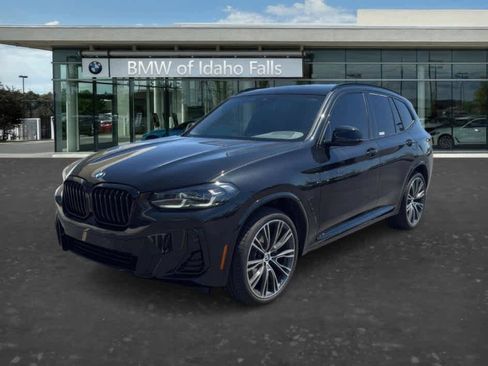 Used 2024 BMW X3 xDrive30i w/ M Sport Package AWD/4WD image 3