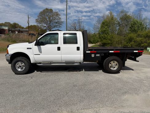 Used 2001 Ford F350 4x4 Crew Cab Super Duty image 2
