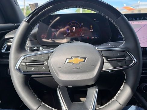 New 2026 Chevrolet Traverse High Country FWD image 25