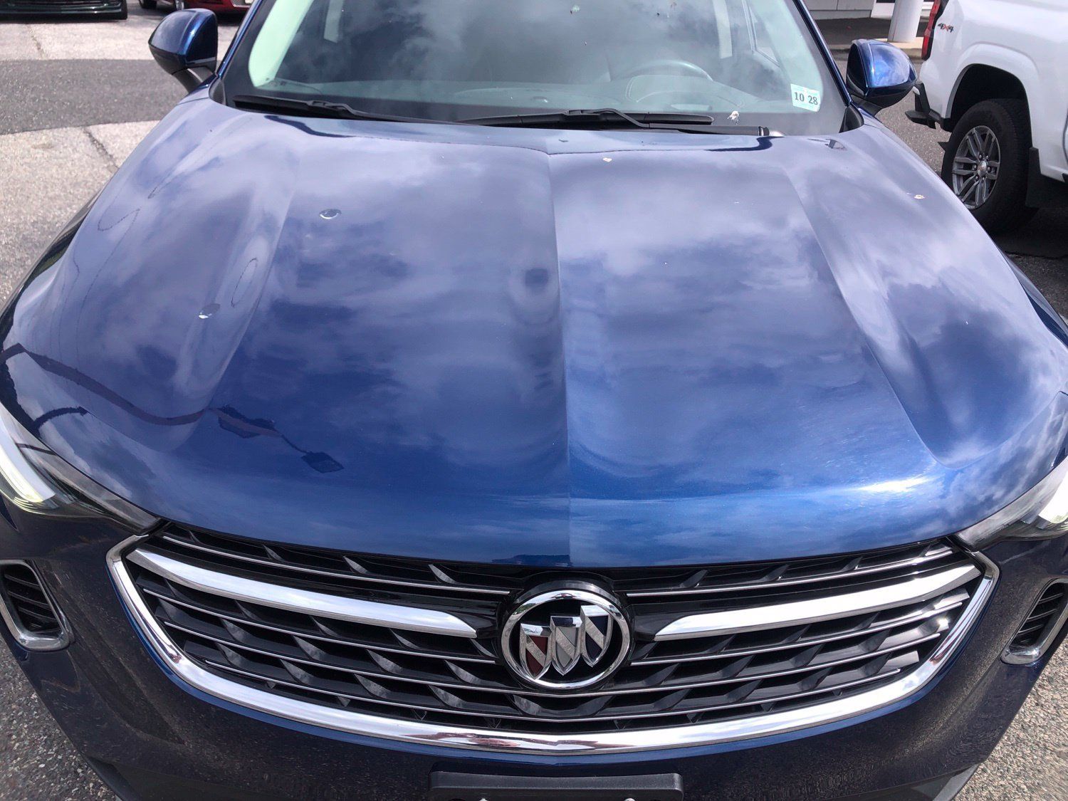 Used 2023 Buick Envision Essence AWD/4WD image 5