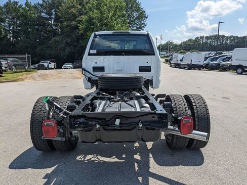 New 2025 Ford F550 4x4 Crew Cab Super Duty image 5