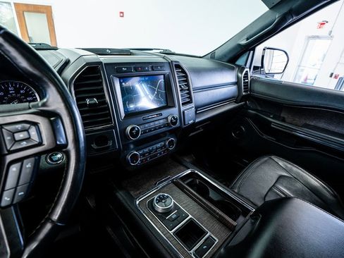 Used 2020 Ford Expedition Max Limited w/ Equipment Group 301A image 39