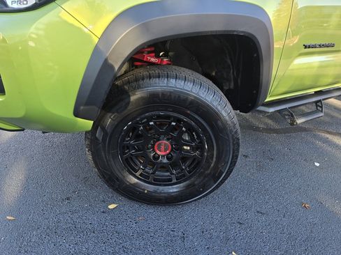 Certified 2022 Toyota Tacoma TRD Pro image 2
