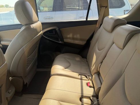 Used 2009 Toyota RAV4 Limited AWD/4WD image 5