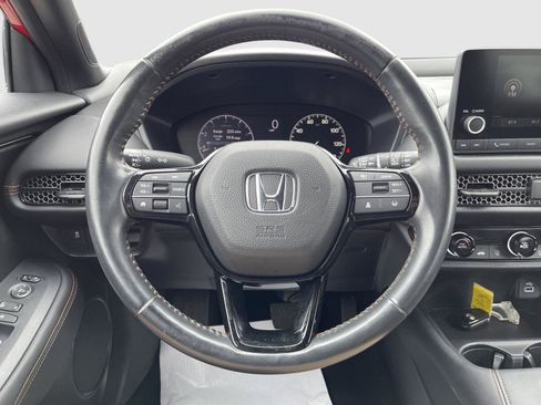 Used 2023 Honda HR-V Sport image 6
