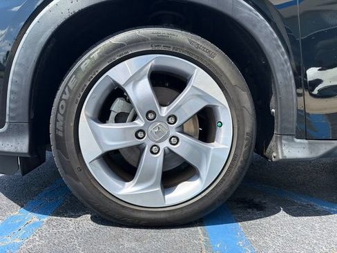 Used 2019 Honda HR-V LX image 11