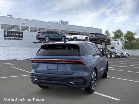 New 2026 Lincoln Nautilus Reserve AWD/4WD image 8