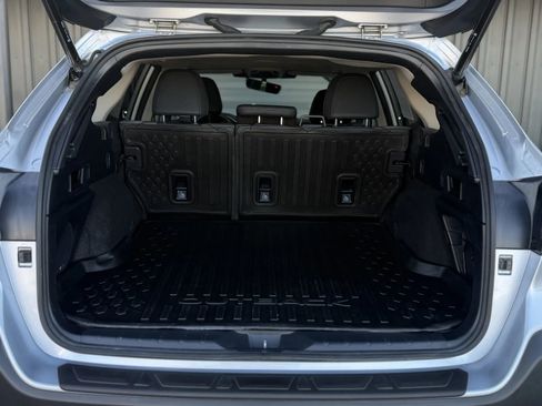 Used 2024 Subaru Outback Onyx Edition image 16