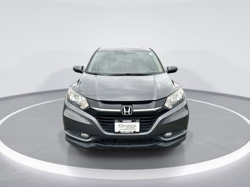 Used 2017 Honda HR-V EX image 3