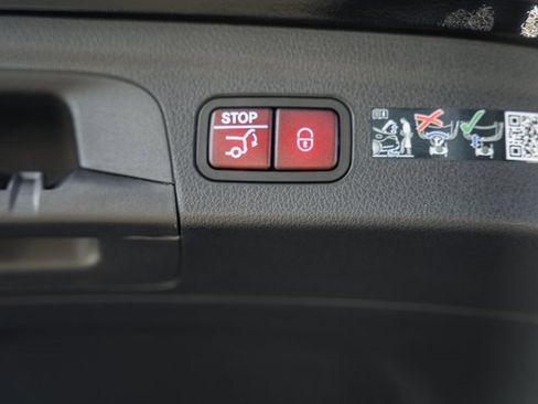 New 2025 Mercedes-Benz GLE 63 AMG S image 12