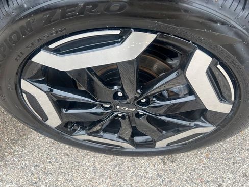 Certified 2025 Kia Telluride S AWD/4WD image 44