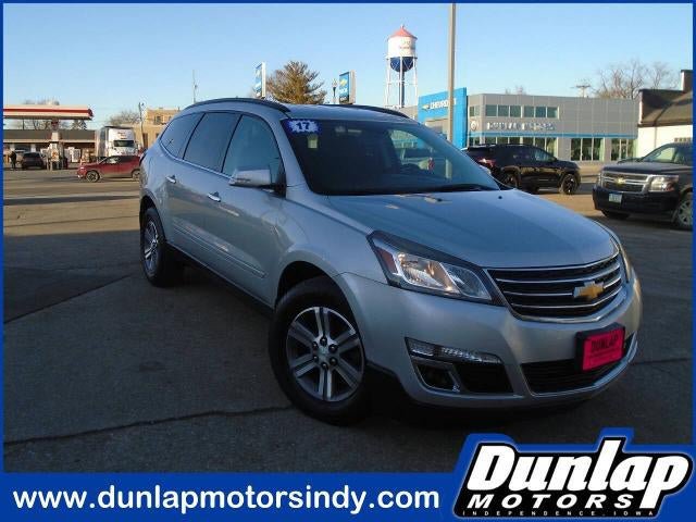 Used 2017 Chevrolet Traverse LT AWD/4WD image 1