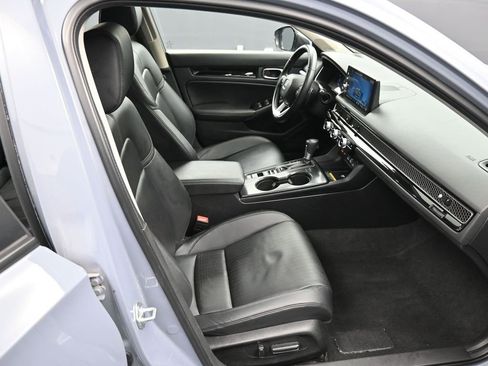 Certified 2022 Honda Civic Touring image 27