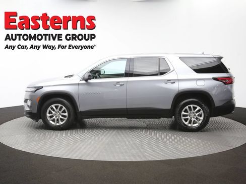 Used 2023 Chevrolet Traverse LS FWD image 59