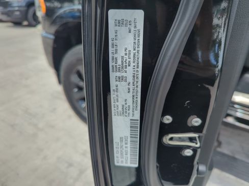 Used 2024 RAM 3500 Limited image 30