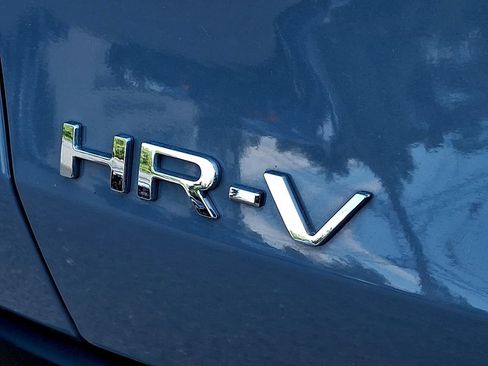 Used 2024 Honda HR-V Sport image 29