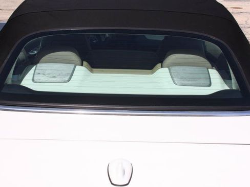 Used 2013 Mercedes-Benz E 550 Cabriolet image 10
