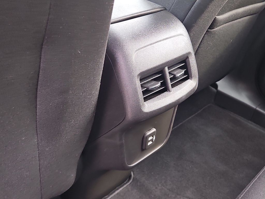 Used 2024 Chevrolet Equinox LS w/ LS Convenience Package FWD image 14