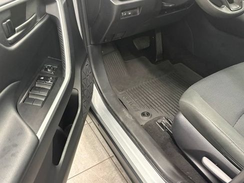 Used 2024 Toyota RAV4 LE FWD image 10