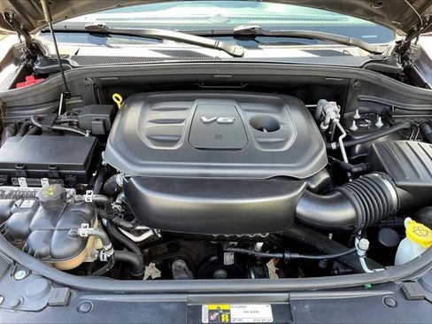 Used 2018 Jeep Grand Cherokee Altitude RWD image 11