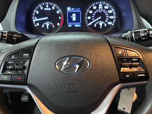 Used 2017 Hyundai Tucson SE w/ SE Popular Package 02 AWD/4WD image 11