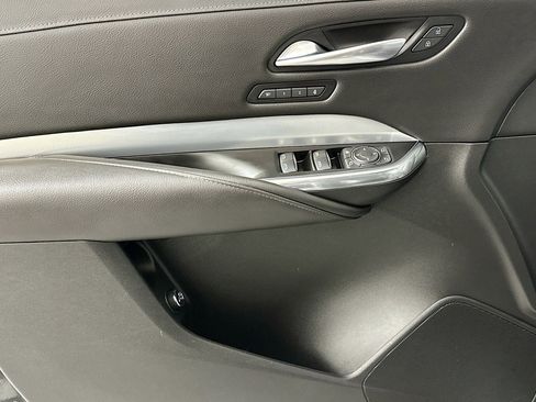 Used 2020 Cadillac XT4 Premium Luxury image 21