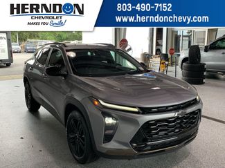 Used 2025 Chevrolet Trax ACTIV w/ Driver Confidence Package FWD video 1