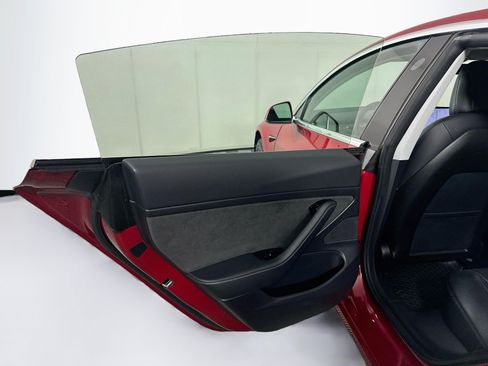 Used 2020 Tesla Model 3 Standard Range Plus RWD image 24