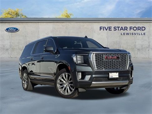 Used 2021 GMC Yukon XL Denali w/ Denali Ultimate Package image 2