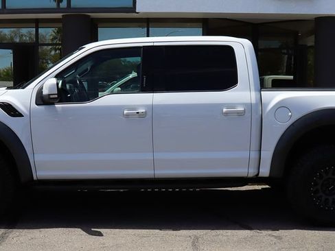 Used 2019 Ford F150 Raptor w/ Equipment Group 802A Luxury AWD/4WD image 8